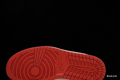 Scott Jordan DM7890-103 x Travis OF Air 1 OW 1015